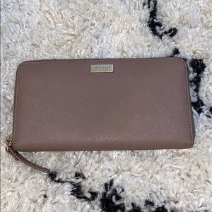 Kate Spade Nude Wallet
